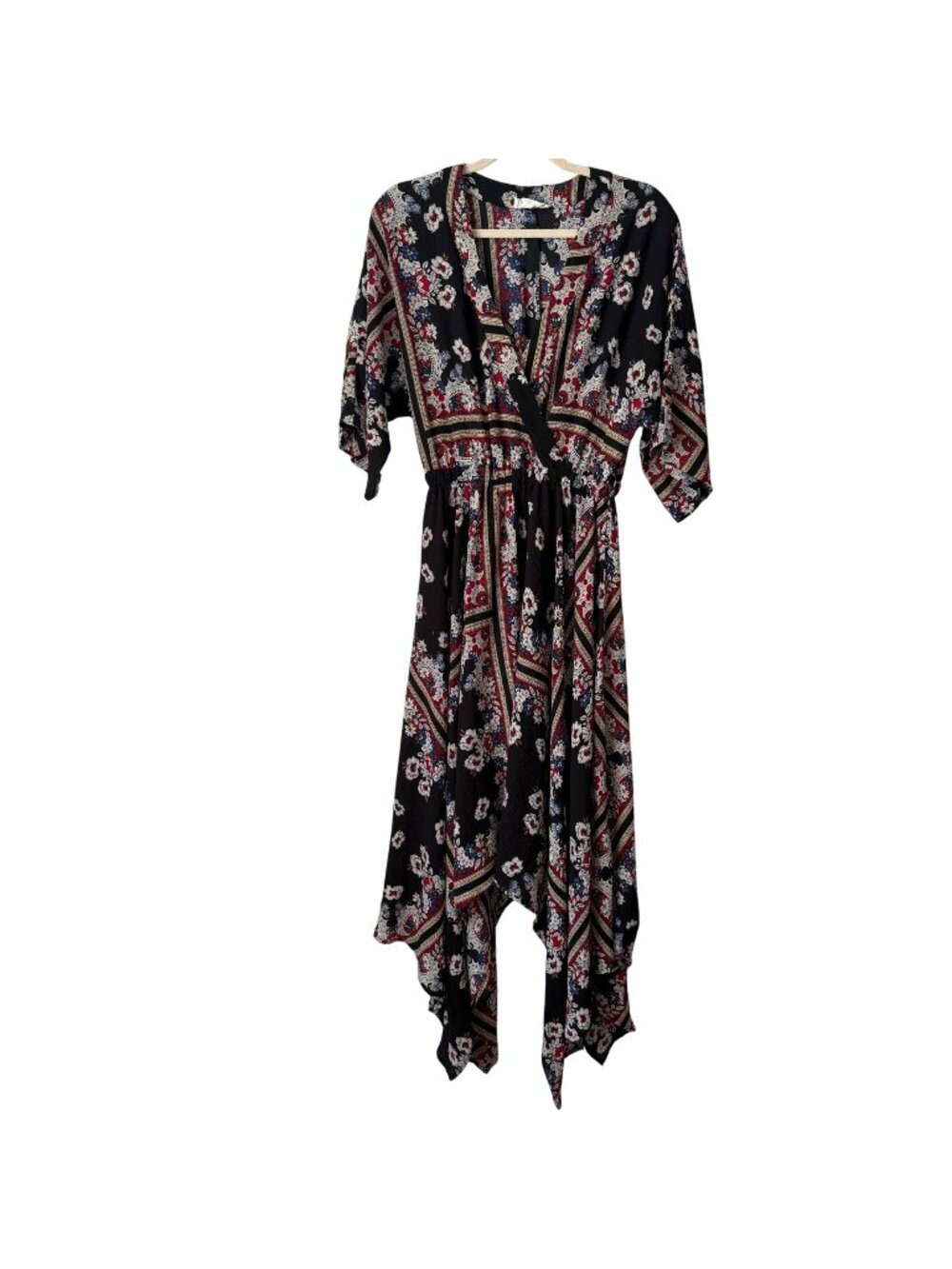 Floral Bohemian Maxi Dress Loveriche Black Red 3/4 Sleeves Asymmetrical Hem